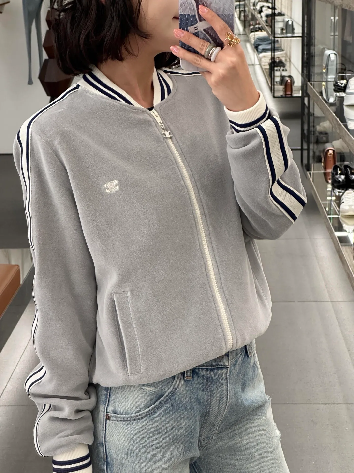 "Model upper body picture"